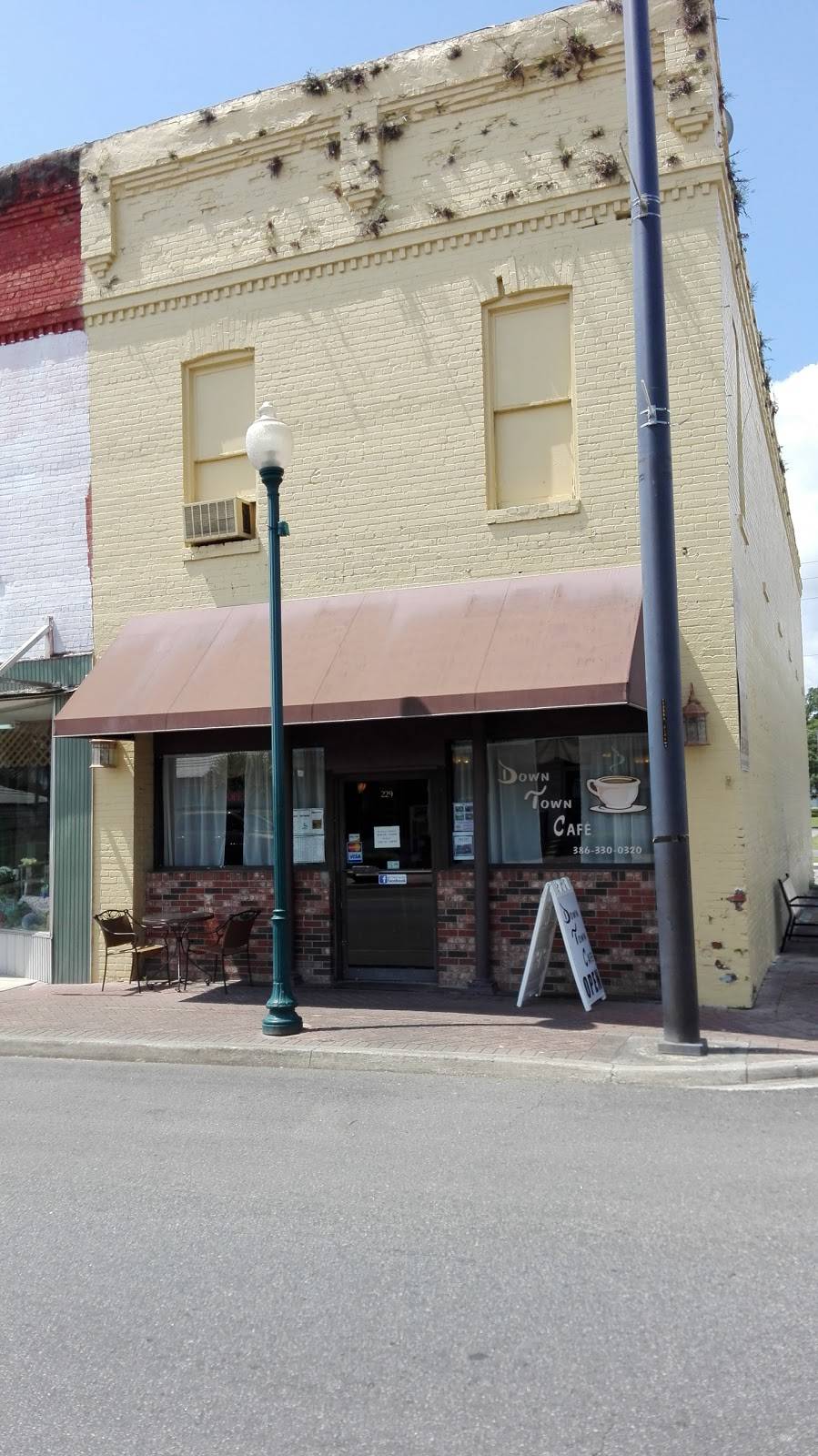 Downtown Cafe | cafe | 229 W Howard St, Live Oak, FL 32064, USA | 3863300320 OR +1 386-330-0320