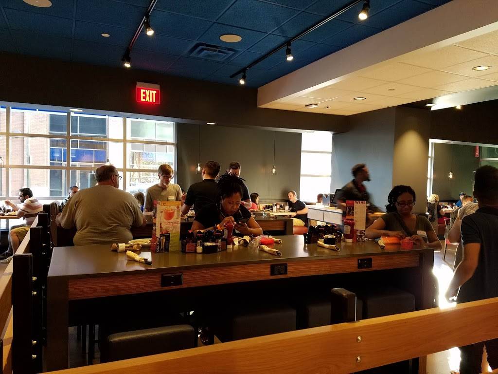 IHOP | restaurant | 2701 E Jefferson Ave, Detroit, MI 48207, USA | 3133937166 OR +1 313-393-7166