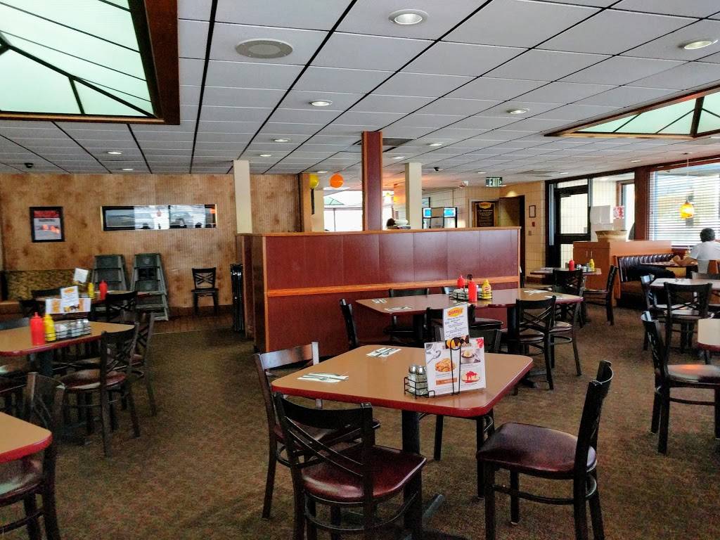 Dennys | restaurant | 3950 Debarr Road, Anchorage, AK 99508, USA | 9073371311 OR +1 907-337-1311