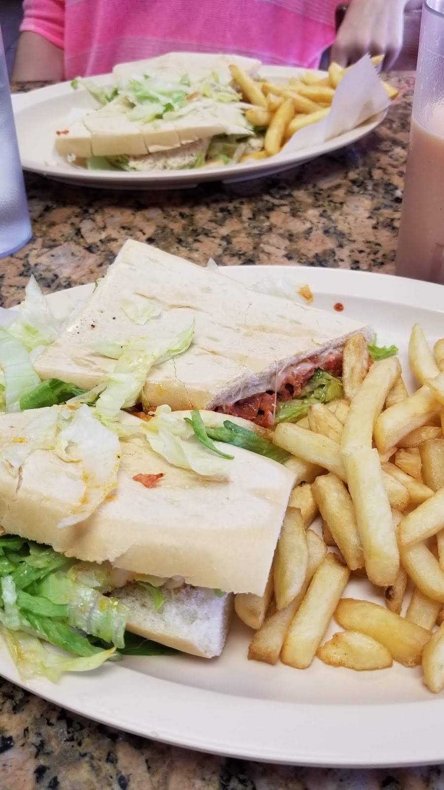 Tropical Beach Cafe | cafe | 2891 Collins Ave, Miami Beach, FL 33140, USA | 3055380359 OR +1 305-538-0359