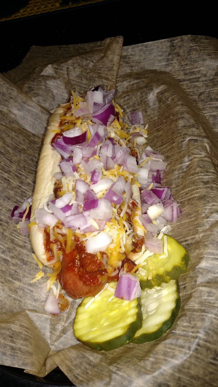 Hoppers Pike Street Grill | restaurant | 1208 W Pike St, Goshen, IN 46526, USA | 5745339800 OR +1 574-533-9800