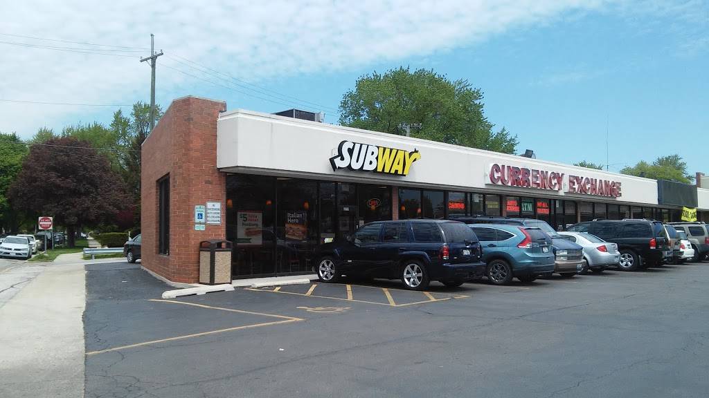 Subway Restaurants | restaurant | 6919 West Odgen Ave, Berwyn, IL 60402, USA | 7087499302 OR +1 708-749-9302