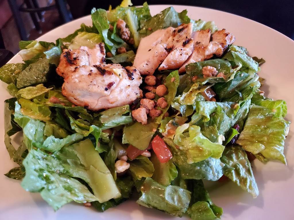 TGI Fridays | restaurant | 4638 S 76th St, Greenfield, WI 53220, USA | 4142817896 OR +1 414-281-7896