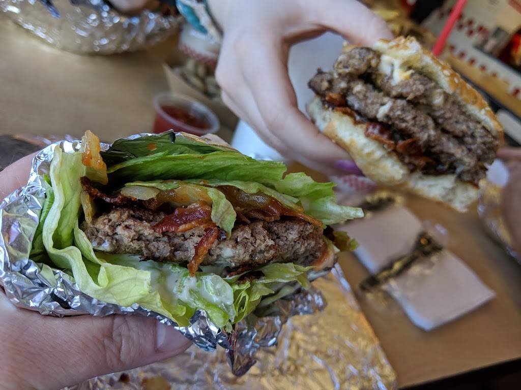 Five Guys | meal takeaway | 601 Veterans Memorial Hwy, Hauppauge, NY 11788, USA | 6312650335 OR +1 631-265-0335
