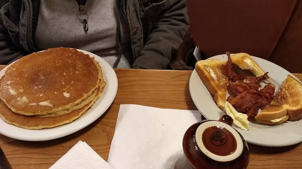 Breakfast House Inc | restaurant | 3711, 3111 S Lafountain St, Kokomo, IN 46902, USA | 7654537877 OR +1 765-453-7877