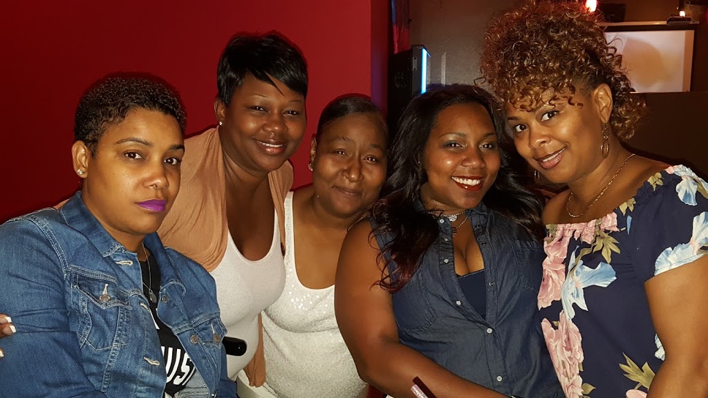 Daiqs Daiquiri Bar And Grill | restaurant | 2209 Murfreesboro Pike, Nashville, TN 37217, USA | 6156518064 OR +1 615-651-8064