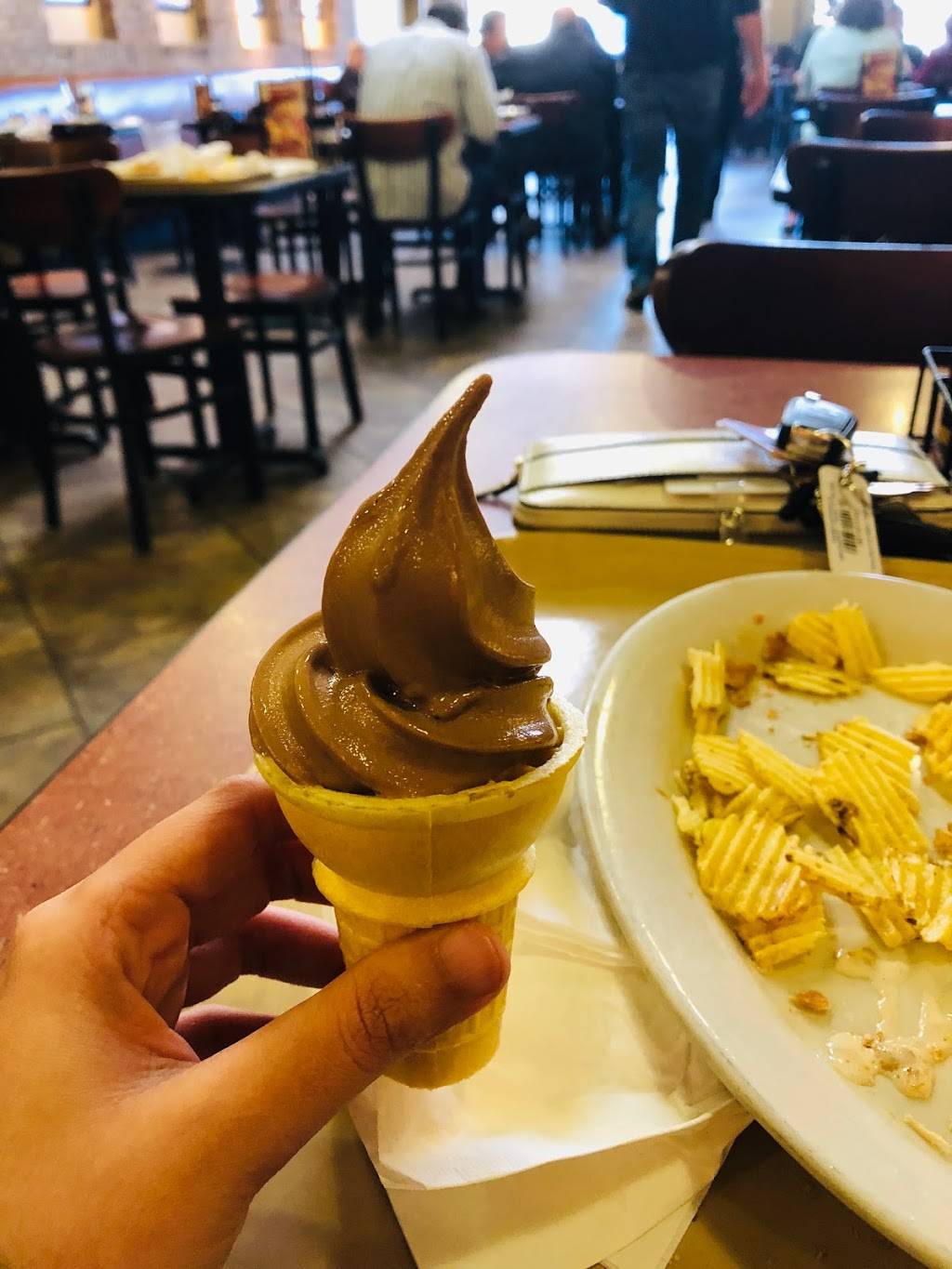 Jasons Deli | restaurant | 5000 Belt Line Rd, Addison, TX 75001, USA | 9722390074 OR +1 972-239-0074