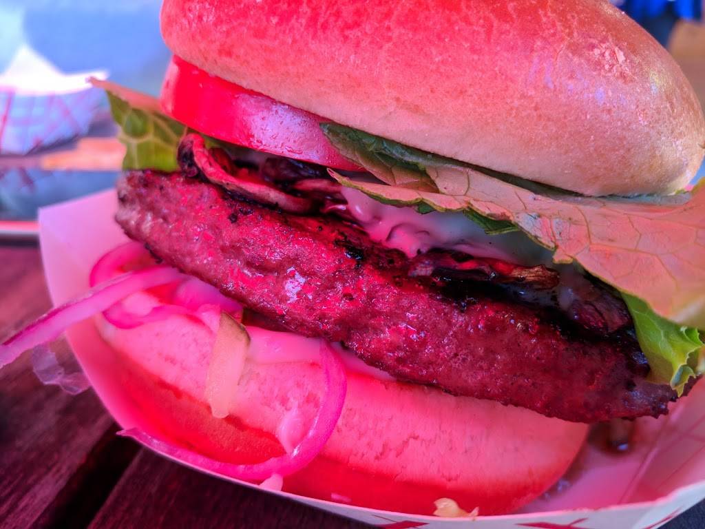 The Cabin at Trent | restaurant | 1351 Armour Rd, Peterborough, ON K9J 6Y1, Canada | 7052439105 OR +1 705-243-9105