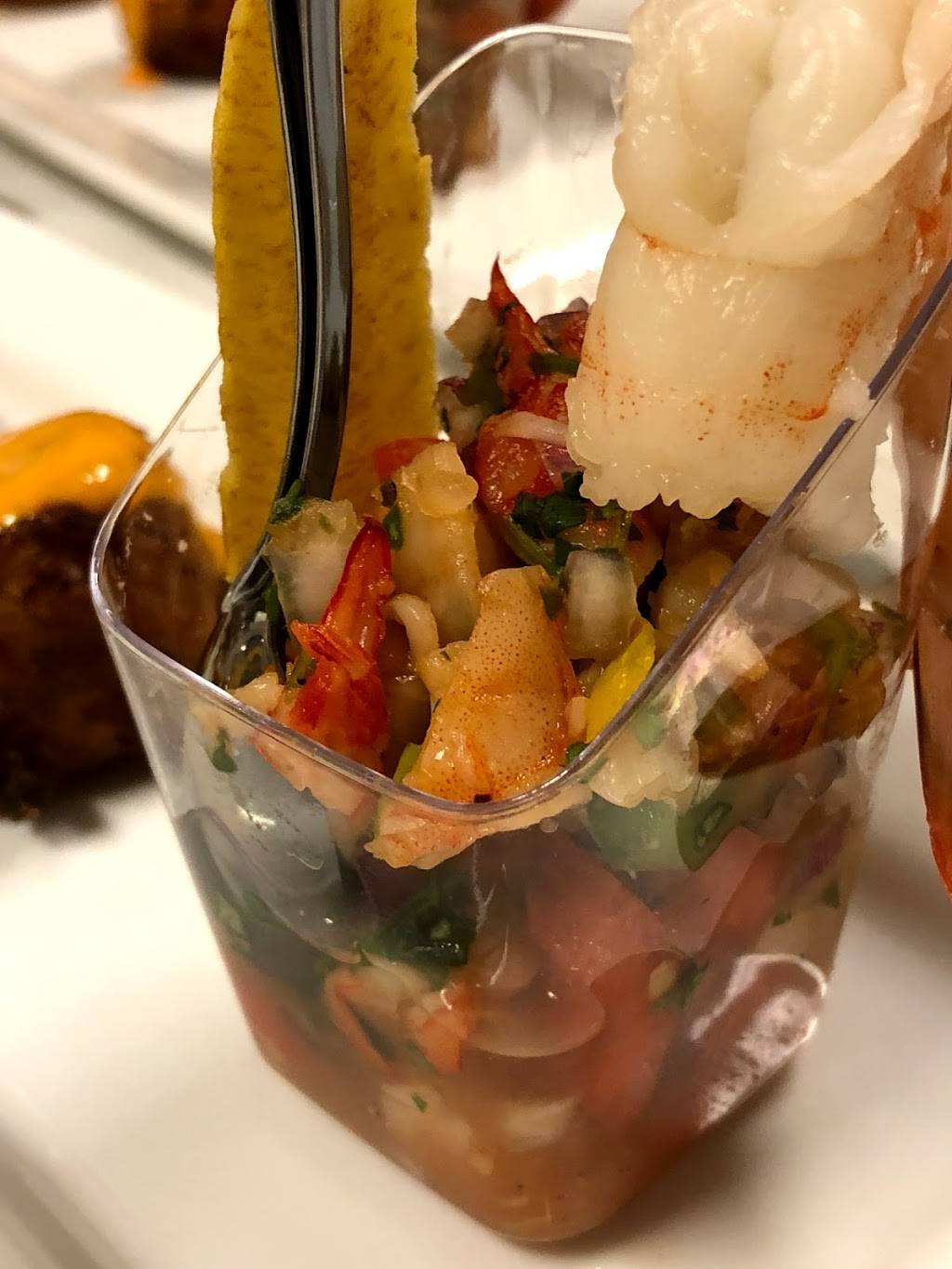 Island Flavors and Tings | restaurant | 1411 49th St S, Gulfport, FL 33707, USA | 7278041849 OR +1 727-804-1849