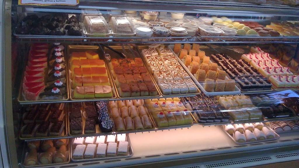 INDUSTRIAL BAKERY | bakery | 1010 E 33rd St, Hialeah, FL 33013, USA | 3056935559 OR +1 305-693-5559