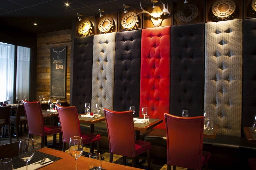 Charbois Rouge | restaurant | 1970 Rue Léonard-de-Vinci, Sainte-Julie, QC J3E 1Y8, Canada | 4509224400 OR +1 450-922-4400