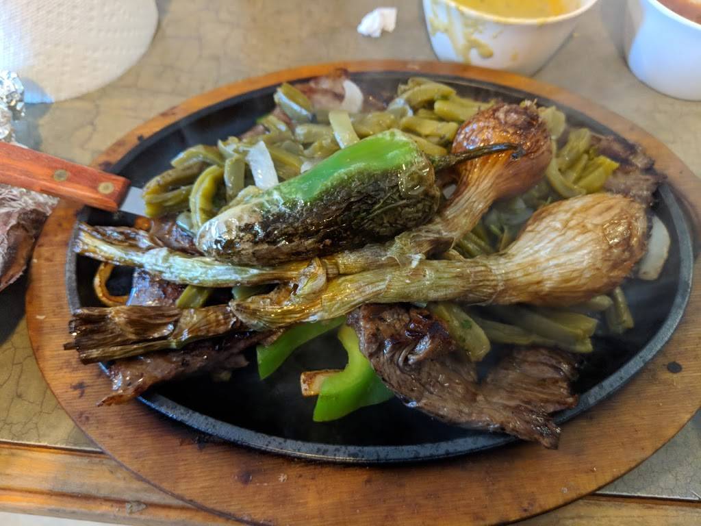 Casa Vallarta | restaurant | 6002 Burleson Rd, Austin, TX 78744, USA | 5123261213 OR +1 512-326-1213