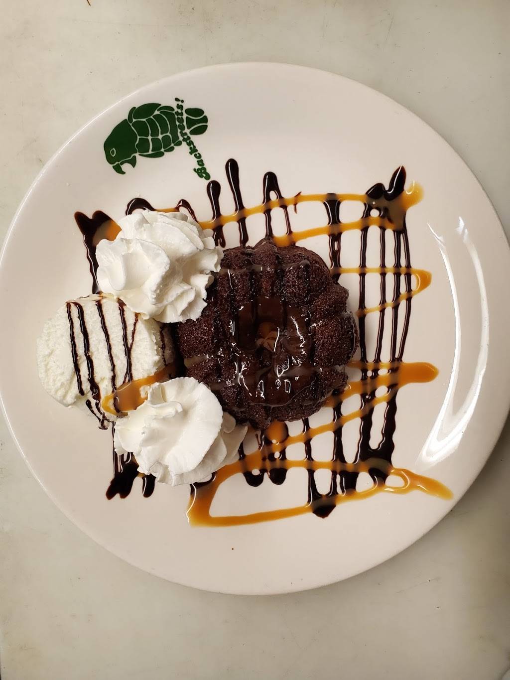 Solas Grill | restaurant | 107 Lakeshore Blvd N, Sauble Beach, ON N0H 2G0, Canada | 5194221524 OR +1 519-422-1524