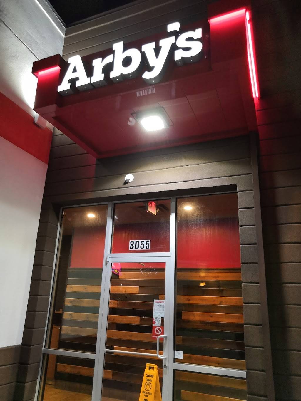 Arbys | restaurant | 3055 S Loop W, Houston, TX 77054, USA | 3462379520 OR +1 346-237-9520