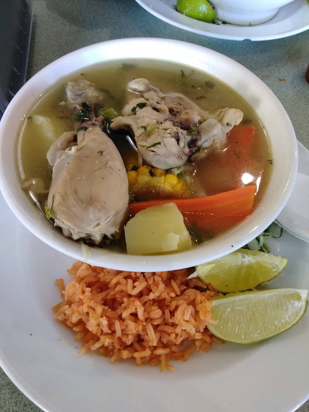 El Portal De Veracruz | restaurant | 4530 E Chapman Ave, Orange, CA 92869, USA | 7145381660 OR +1 714-538-1660