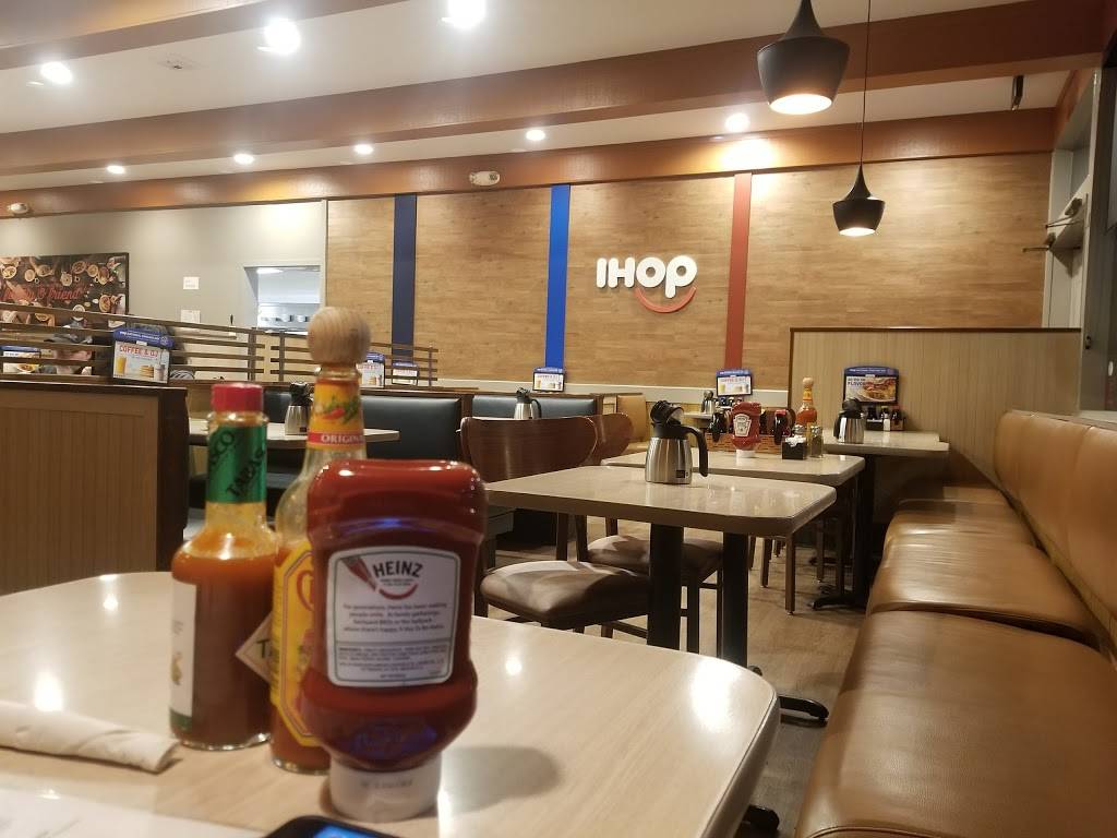 IHOP | restaurant | 316 S Airport Blvd, South San Francisco, CA 94080, USA | 6505838020 OR +1 650-583-8020