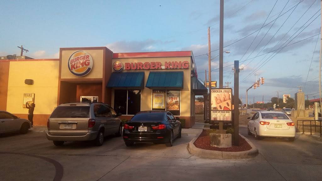 Burger King | restaurant | 10903 Potranco Rd, San Antonio, TX 78251, USA | 2106800456 OR +1 210-680-0456