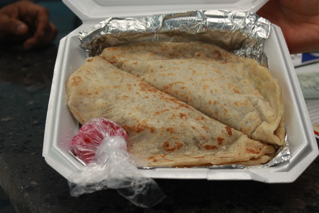 El Rey de las baleadas | restaurant | 6000 St John Ave, Kansas City, MO 64123, USA | 8164927006 OR +1 816-492-7006