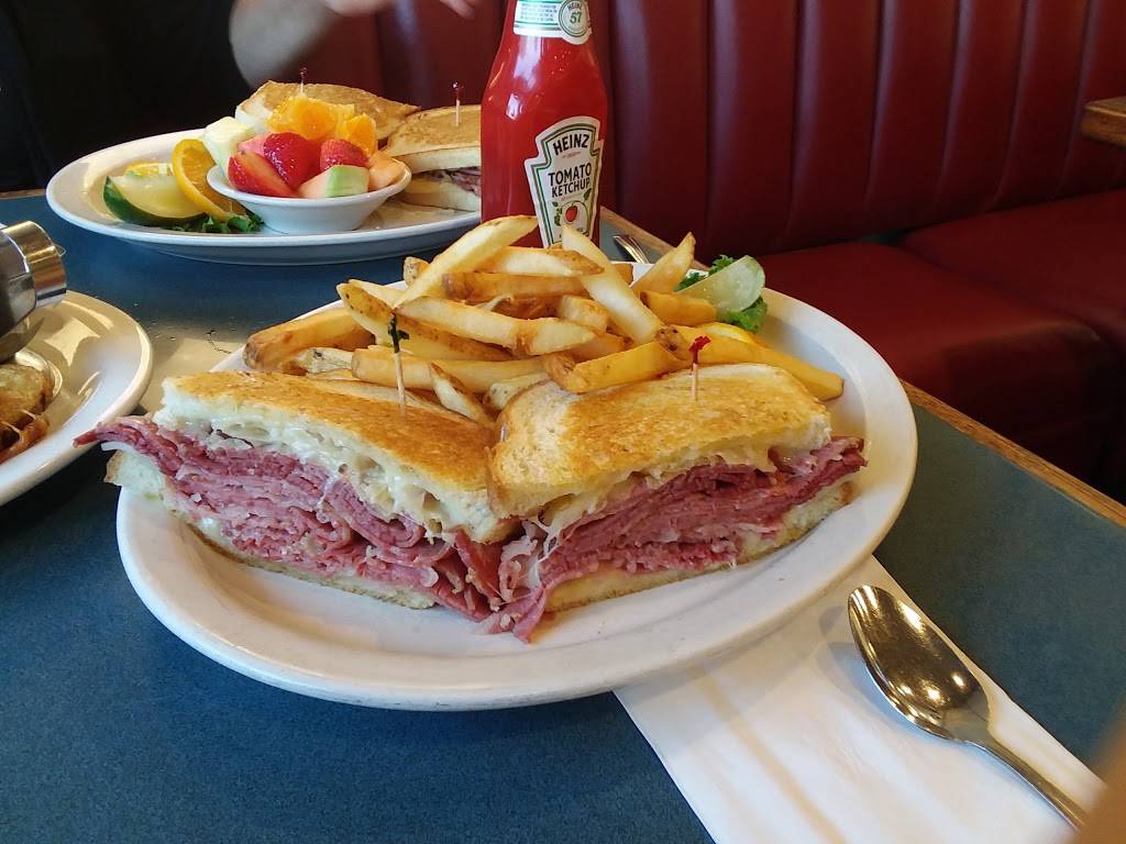 Roxsbury Deli & Grill | restaurant | 443 W Channel Islands Blvd, Port Hueneme, CA 93041, USA | 8059852504 OR +1 805-985-2504