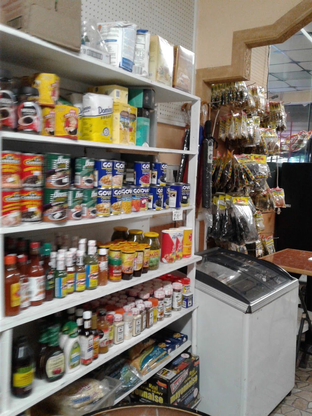 Diaz Grocery | restaurant | 106-15 Jamaica Ave, Jamaica, NY 11418, USA | 7184416985 OR +1 718-441-6985