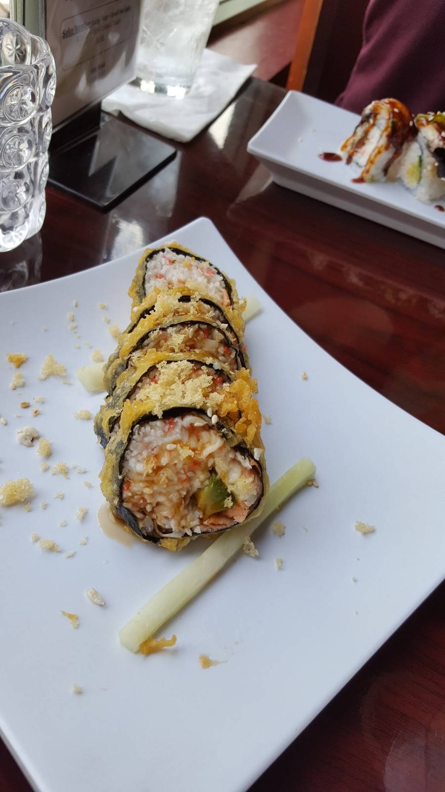 Hon Machi Sushi & Cocktails | restaurant | 1949 W Ray Rd #32, Chandler, AZ 85224, USA | 4809630400 OR +1 480-963-0400