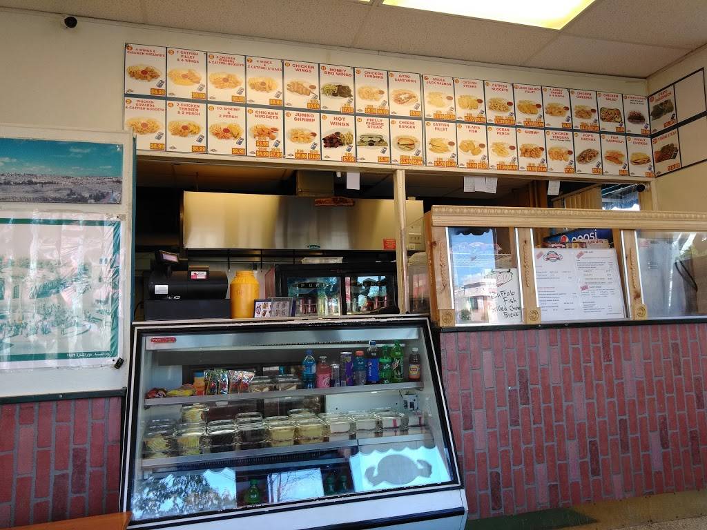 Pops Steak, Fish & Chicken | restaurant | 3651 S Grand Blvd, St. Louis, MO 63118, USA | 3147732500 OR +1 314-773-2500