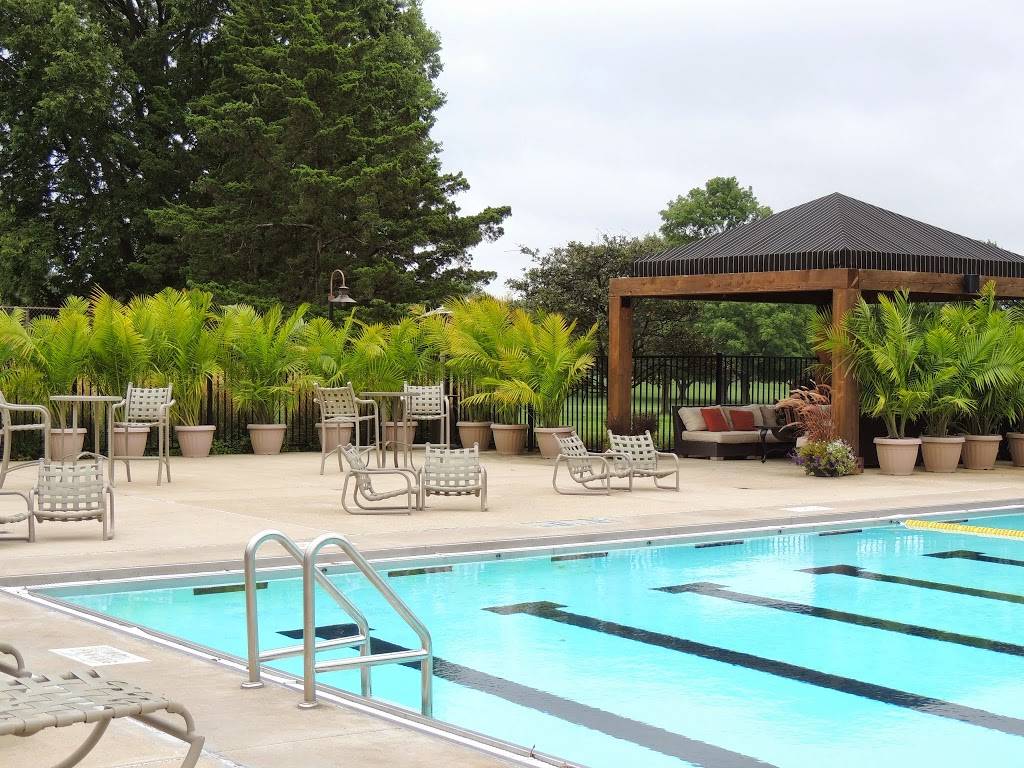 Urbana Country Club | restaurant | 100 E Country Club Rd, Urbana, IL 61801, USA | 2173448670 OR +1 217-344-8670