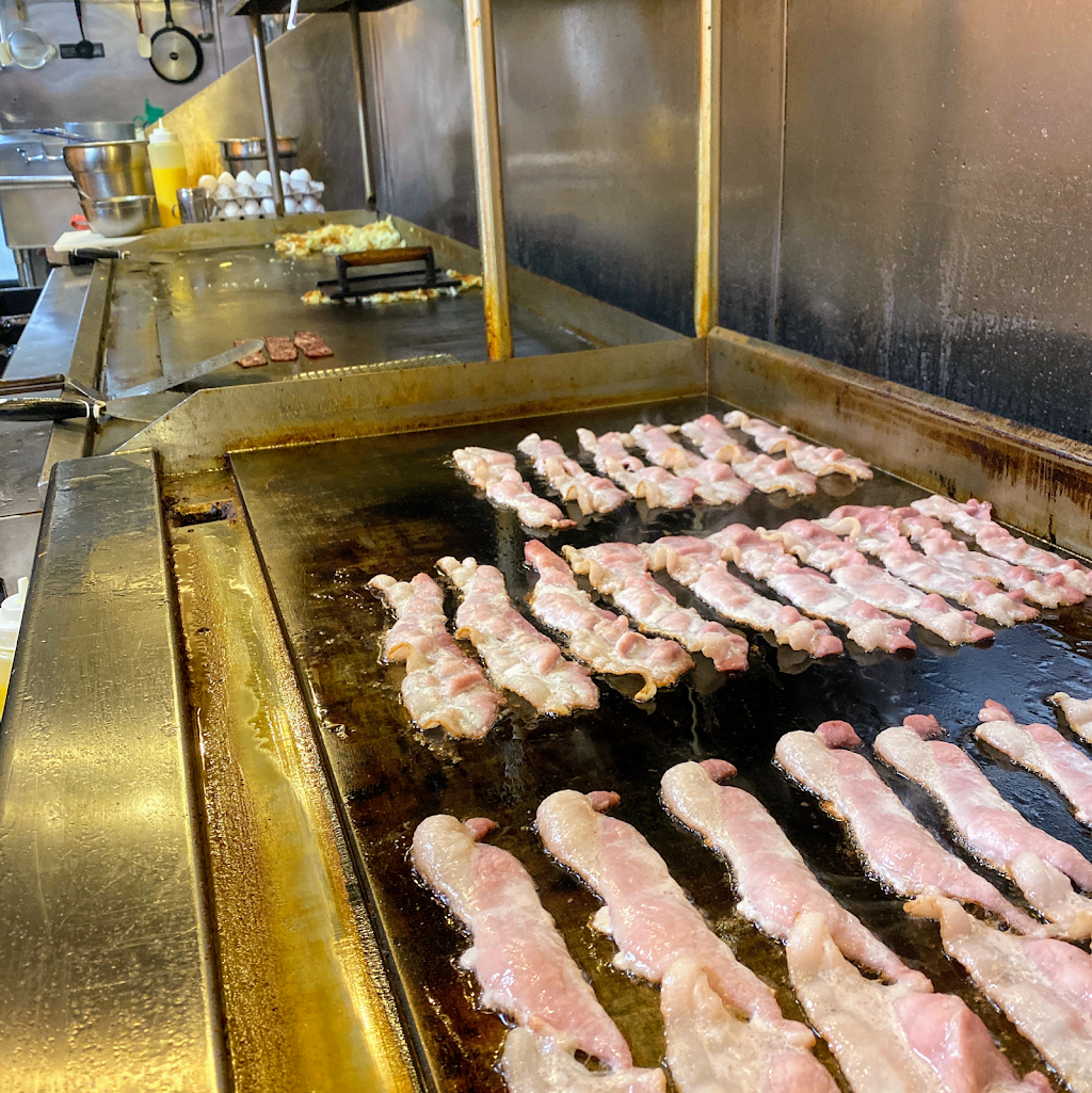 The Angry Waffle | restaurant | 1236 N 52nd St, Philadelphia, PA 19131, USA | 2154770808 OR +1 215-477-0808