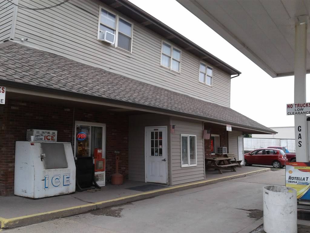 Buchs Truck Stop | restaurant | 828 Kingsdale Rd, Steubenville, OH 43952, USA | 7402825252 OR +1 740-282-5252