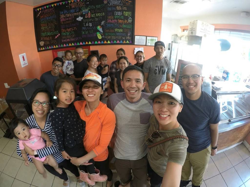 Malis Restaurant | restaurant | 133 N Maple Ave, Fresno, CA 93702, USA | 5594784802 OR +1 559-478-4802