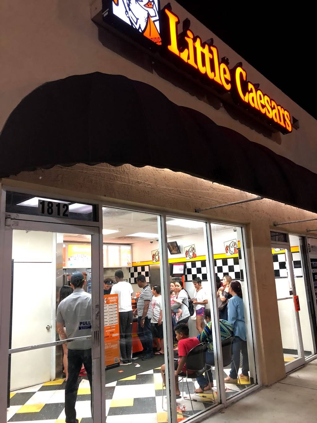 Little Caesars Pizza | meal takeaway | 1812 NE Miami Gardens Dr, Miami, FL 33179, USA | 3053544833 OR +1 305-354-4833