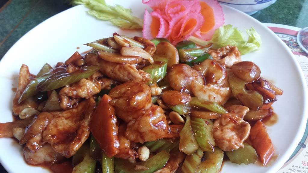 Happy Family | restaurant | 944 Suncook Valley Hwy S, Epsom, NH 03234, USA | 6037366068 OR +1 603-736-6068