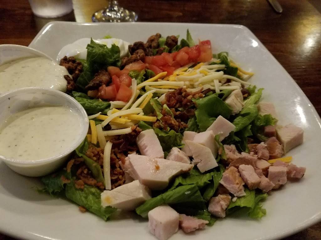 Halligans Public House | restaurant | 3317 Masonboro Loop Rd, Wilmington, NC 28409, USA | 9107911019 OR +1 910-791-1019