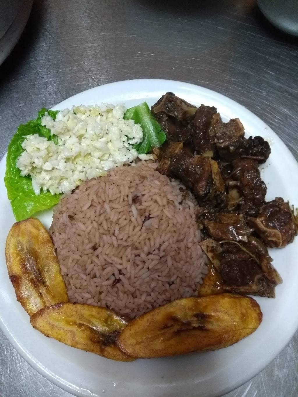 Carib Patties | restaurant | 9550 Rue Jean-Milot, LaSalle, QC H8R 1X7, Canada | 4383874004 OR +1 438-387-4004