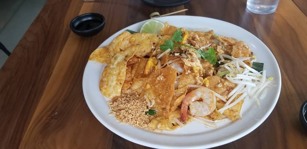 KIN by Rice n Roll SUSHI BAR | restaurant | 7484 W State St, Wauwatosa, WI 53213, USA | 4145249056 OR +1 414-524-9056