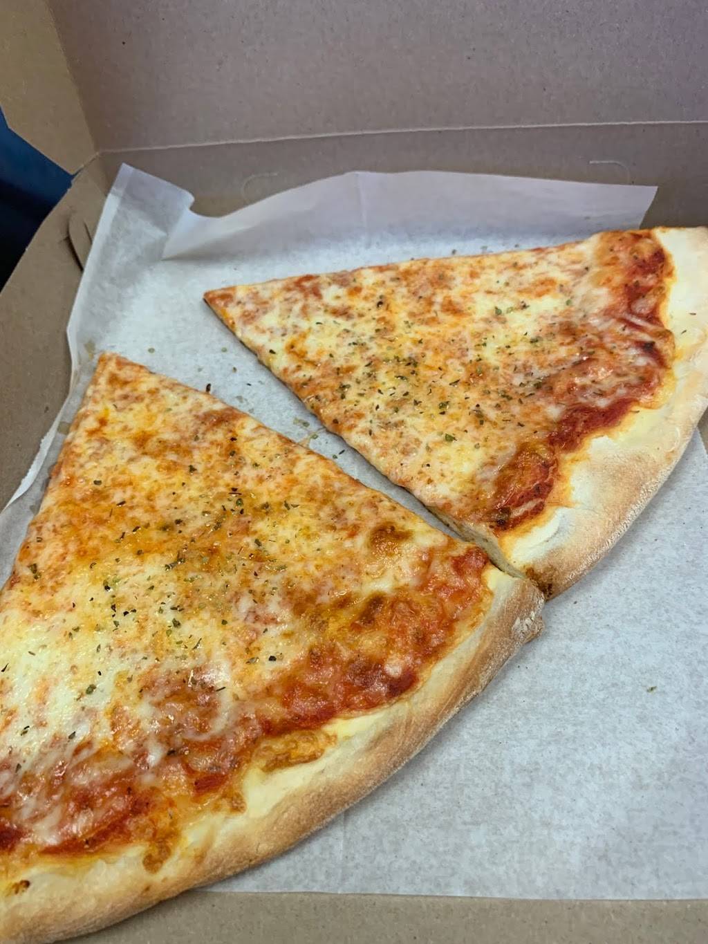 Uptown Pizza | restaurant | 2235 Seacrest Blvd, Delray Beach, FL 33444, USA | 5612789922 OR +1 561-278-9922