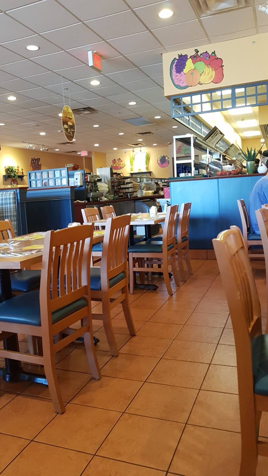 Cora Breakfast and Lunch | restaurant | 1030 Adelaide St N, London, ON N5Y 3Y2, Canada | 5196790009 OR +1 519-679-0009