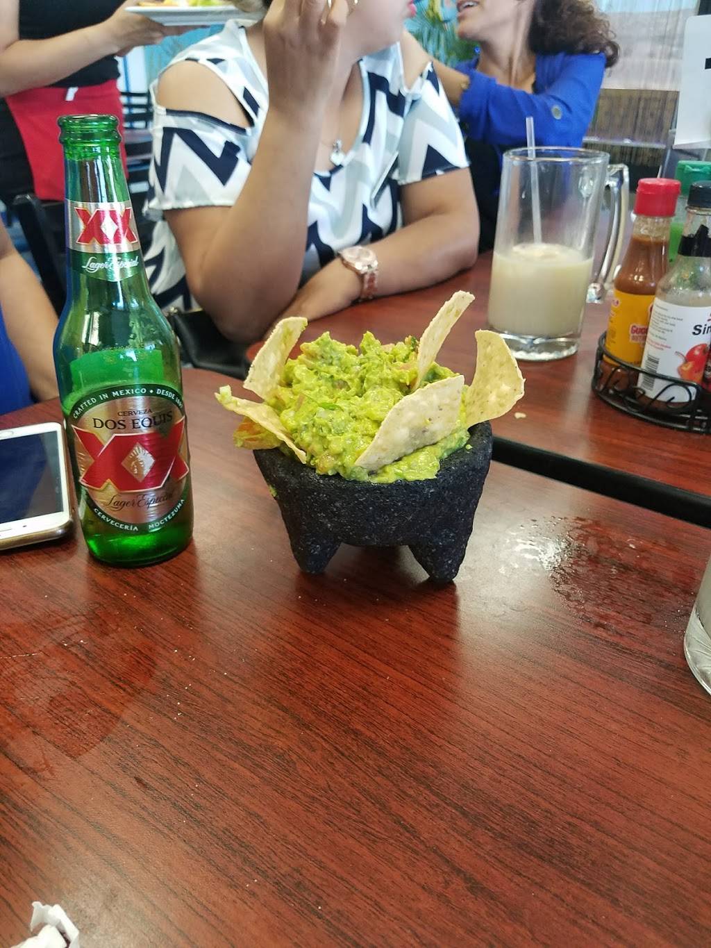 Mariscos El canto de las Sirenas | restaurant | 2055 G N Perris Blvd, Perris, CA 92571, USA | 9515917777 OR +1 951-591-7777