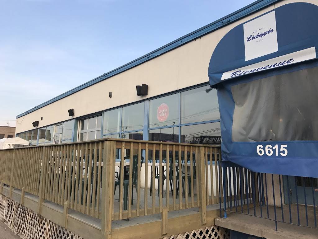 Bar Sportif LÉchappée | restaurant | 6615 Chemin de la Côte-de-Liesse, Saint-Laurent, QC H4T 1E5, Canada | 5143411011 OR +1 514-341-1011