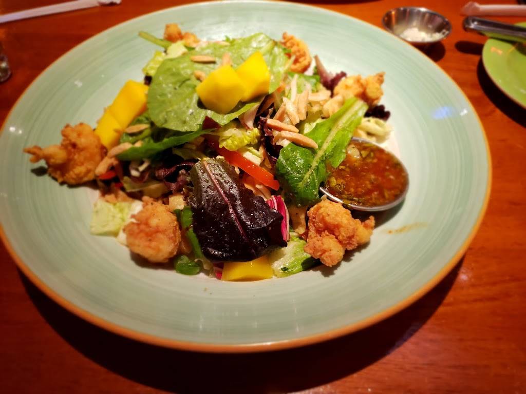 Coastal Flats | restaurant | 135 Crown Park Ave, Gaithersburg, MD 20878, USA | 3018698800 OR +1 301-869-8800