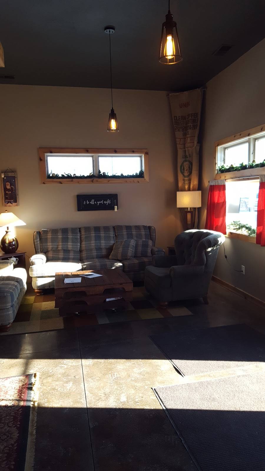 Brew Coffee House & Tasting Room | night club | 318 N Spruce St, Valley, NE 68064, USA | 4029337255 OR +1 402-933-7255