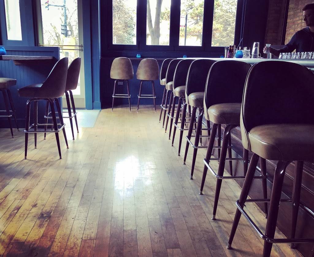 Kite String Cantina | restaurant | 1851 W Addison St, Chicago, IL 60613, USA | 7736665221 OR +1 773-666-5221