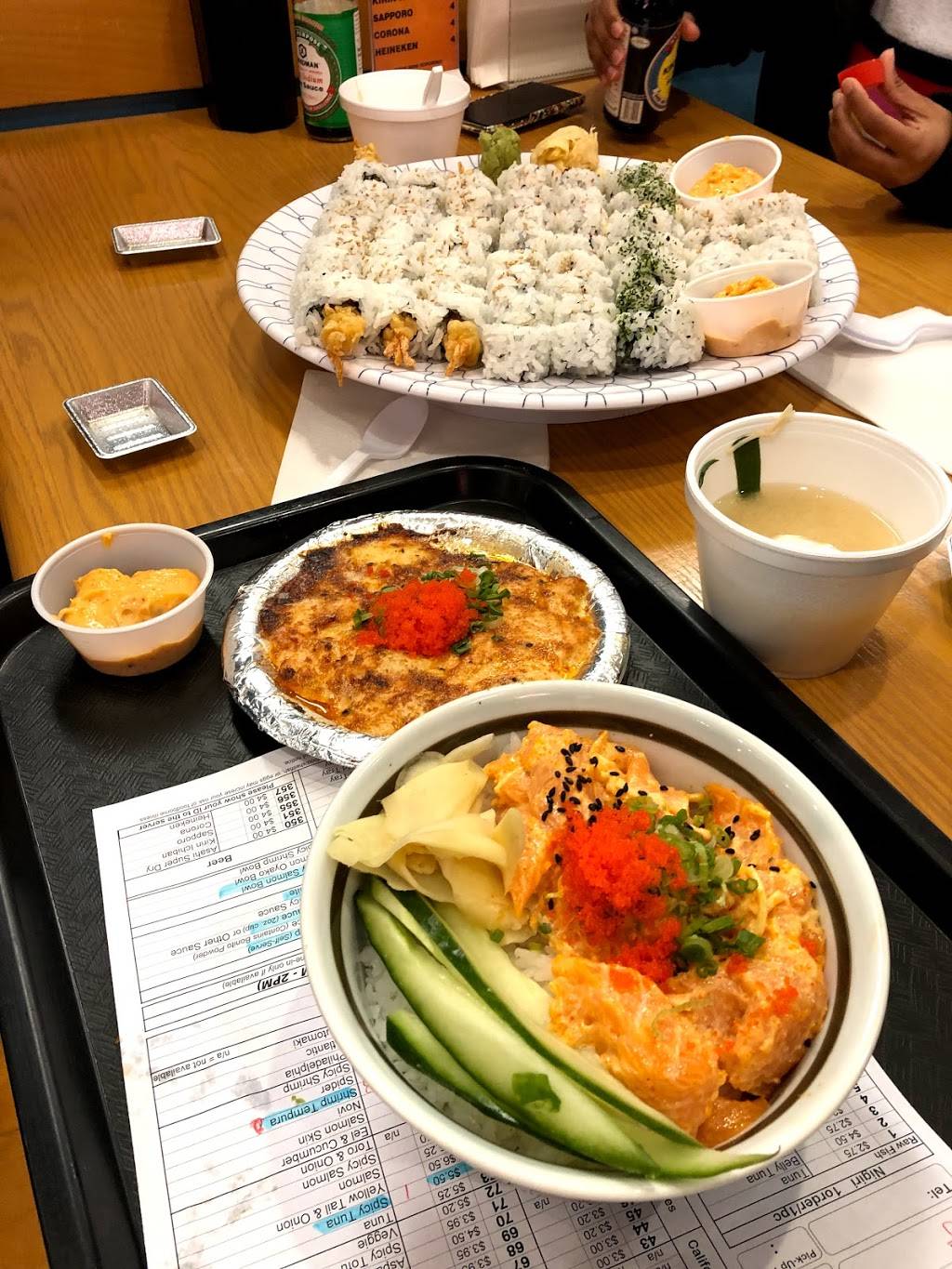 One World Market | restaurant | 42705 Grand River Ave #102b, Novi, MI 48375, USA | 2483740844 OR +1 248-374-0844