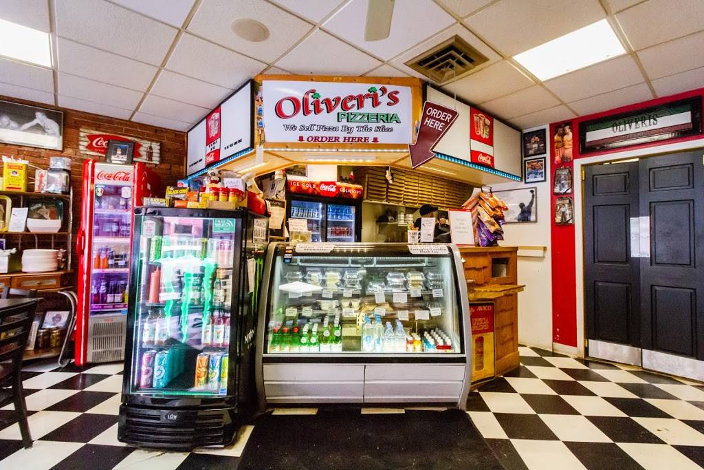 Oliveris Pizzeria | meal delivery | 14 Lebanon St, Hamilton, NY 13346, USA | 3158244444 OR +1 315-824-4444
