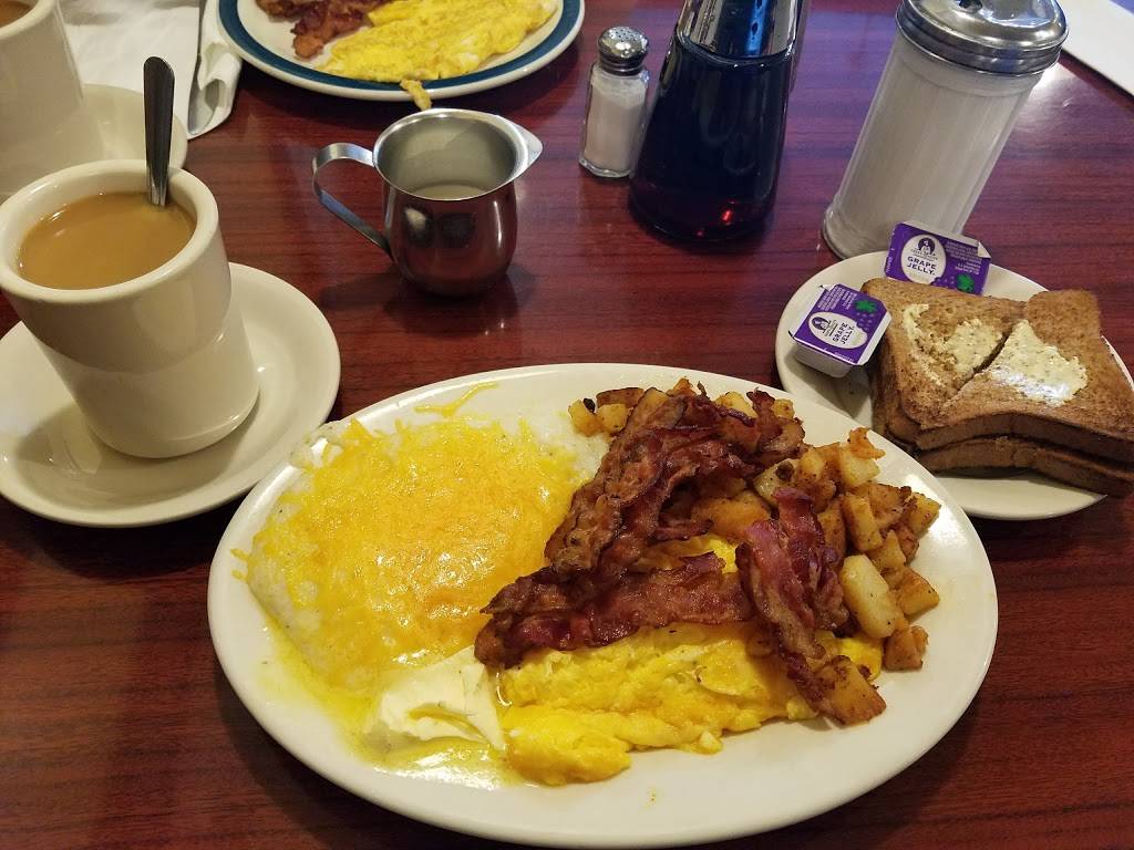 Golden Grill Restaurant | meal takeaway | 1379 Queen Anne Rd, Teaneck, NJ 07666, USA | 2018371078 OR +1 201-837-1078