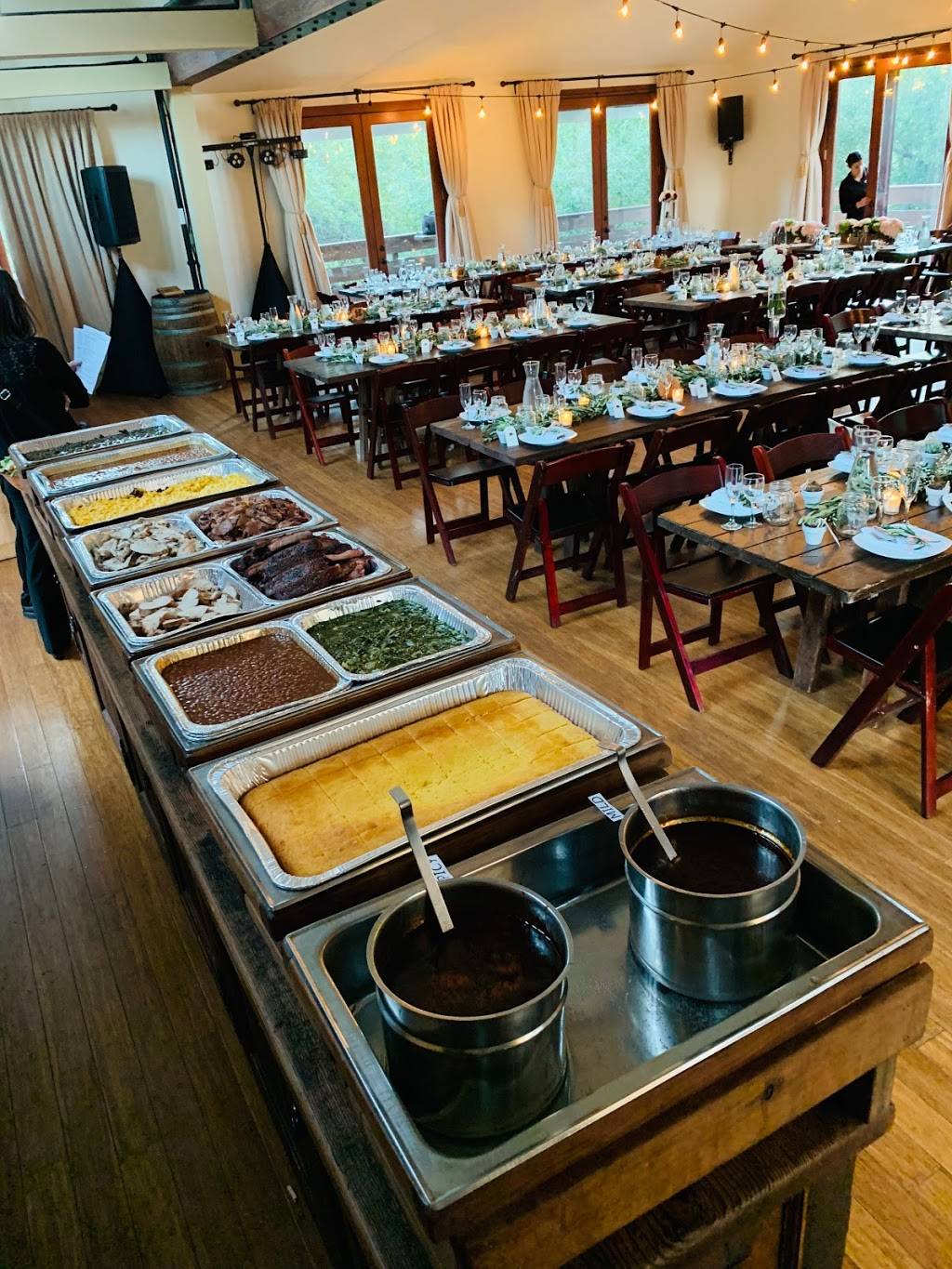 Its In the Sauce BBQ | restaurant | 1661 Pacific Ave Suite 12, Oxnard, CA 93033, USA | 8058151649 OR +1 805-815-1649