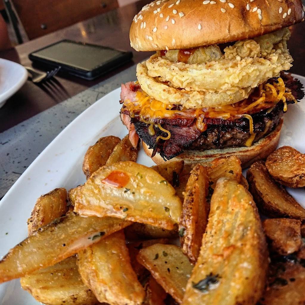 New Orleans Hamburger & Seafood Co | restaurant | 4141 St Charles Ave, New Orleans, LA 70115, USA | 5042479753 OR +1 504-247-9753