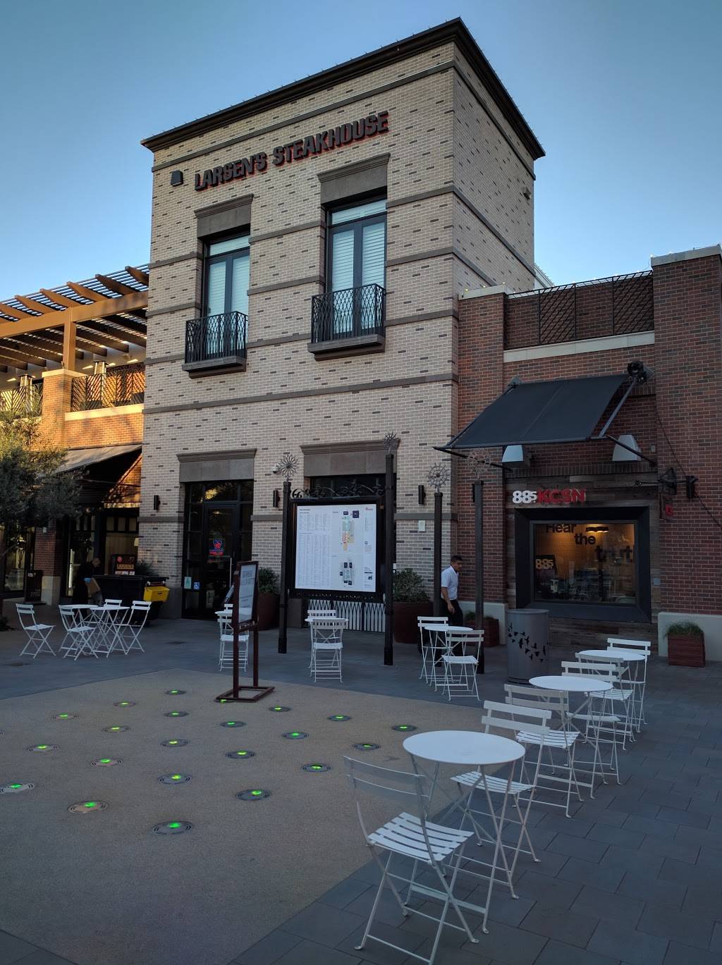 Larsens Steakhouse | restaurant | 6256 Topanga Canyon Blvd #2280, Woodland Hills, CA 91367, USA | 8187041226 OR +1 818-704-1226