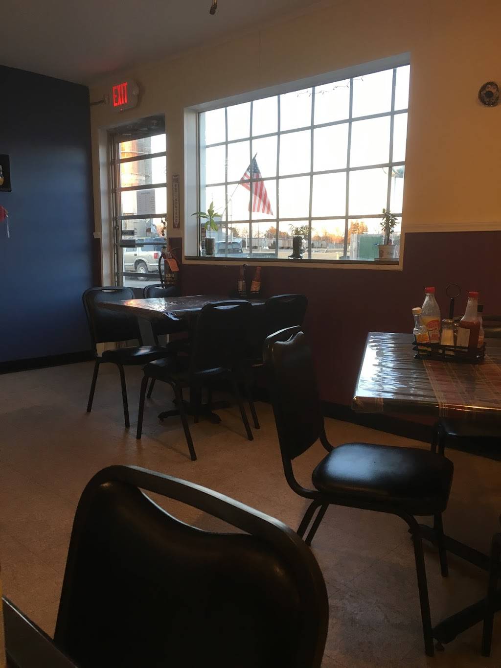 Taste of Bay City | restaurant | 1309 S Farragut St, Bay City, MI 48708, USA | 9893914650 OR +1 989-391-4650