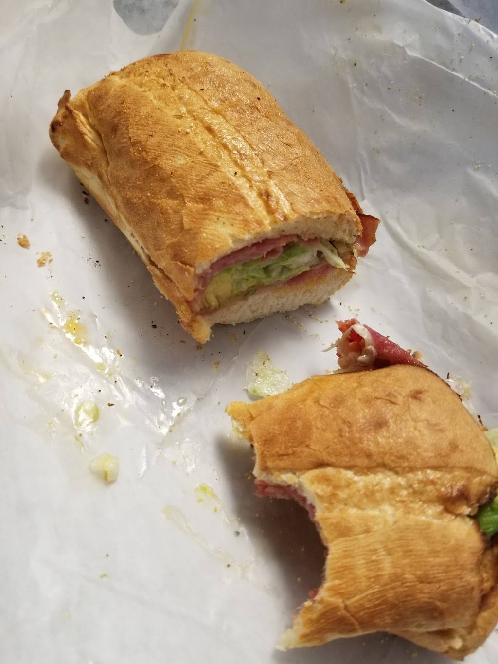 Potbelly Sandwich Shop | restaurant | 5921 Forest Ln #100, Dallas, TX 75230, USA | 9723927771 OR +1 972-392-7771